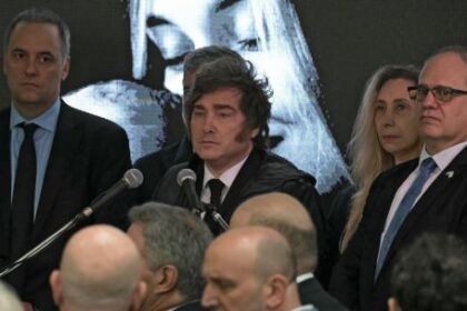 milei-slams-iran-on-anniversary-of-israeli-embassy-bombing-in-buenos-aires