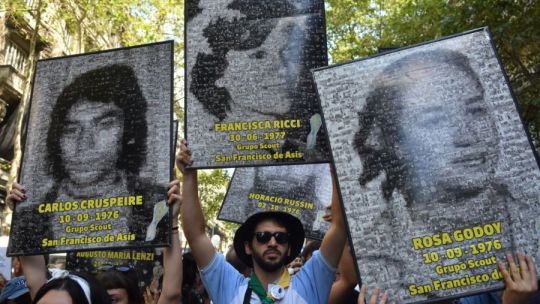 argentina-urged-to-march-with-photos-of-disappeared-on-50th-anniversary-of-coup