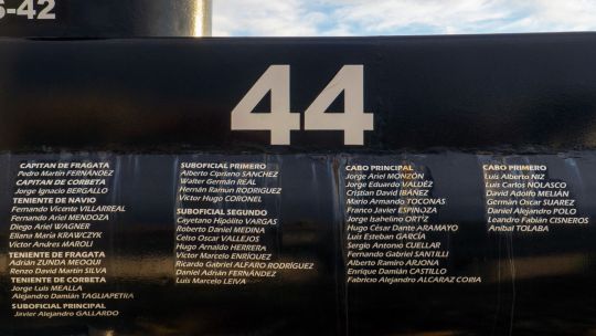 ‘we’re-still-waiting’:-families-of-ara-san-juan-disaster-victims-seek-justice