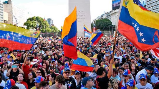 adriana-flores-sobre-venezuela:-“las-elecciones-libres-deberian-ser-en-los-proximos-meses”