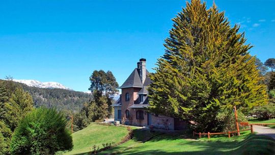 el-messidor,-la-jaula-de-oro-de-isabel-peron