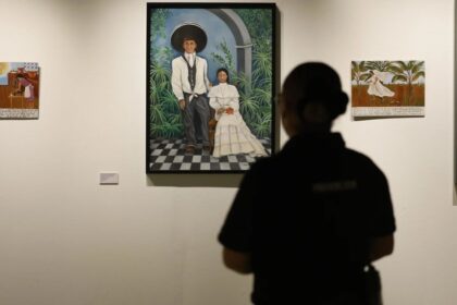 eugenia-marcos-denuncia-la-venta-de-ninas-en-mexico-con-la-exposicion-“mis-ninas-vendidas”