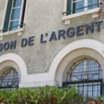paris-campus-steps-in-after-argentine-residence-removes-dictatorship-plaque