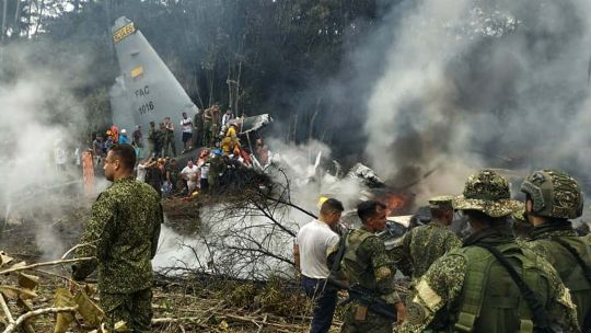 “compraron-una-chatarra-y-se-cayo”:-petro-cuestiono-la-compra-del-avion-accidentado,-que-dejo-66-militares-muertos