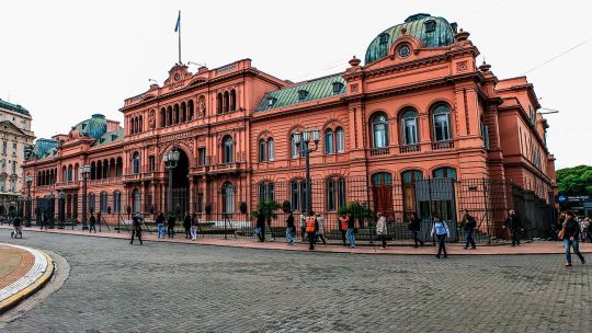 clima-en-ciudad-de-buenos-aires:-mediodia-soleado-y-tarde-agradable-sin-lluvias-para-este-24-de-marzo