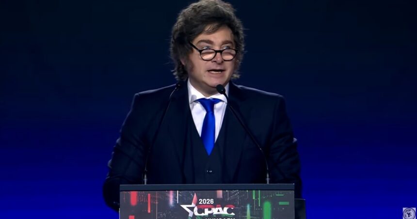 milei-minimizo-la-decision-de-nestor-kirchner-de-bajar-el-cuadro-de-videla:-“el-coraje-es-hacer-lo-correcto-cuando-aun-la-mayoria-este-en-contra”