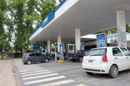 las-naftas-subieron-hasta-un-15%-en-marzo-y-estacioneros-advierten-que-seguira-aumentando