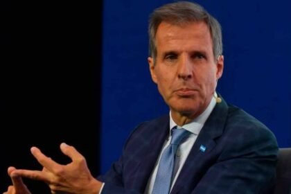martin-redrado-puso-el-foco-en-tarifas:-“hoy-el-precio-de-combustible-esta-atrasado-un-30%”