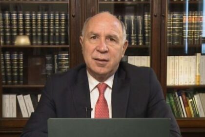 en-medio-de-la-reforma-del-codigo-penal,-ricardo-lorenzetti-diserta-en-cordoba-sobre-los-cambios-que-se-vienen