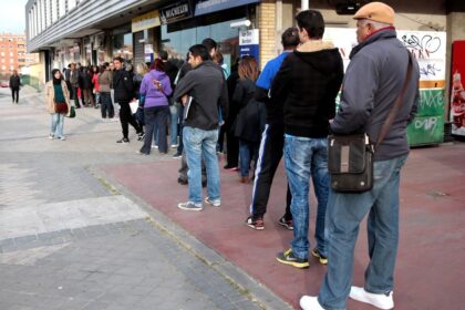 la-falta-de-trabajo-ya-afecta-al-7,3%-de-los-portenos-y-en-dos-anos-la-cantidad-de-desocupados-sumo-50.500-personas