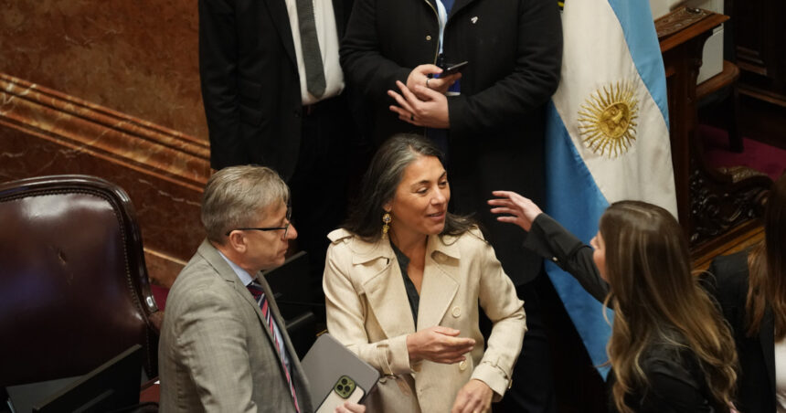 senado:-el-gobierno-apura-el-pliego-de-crexell-como-embajadora-y-dilata-el-del-padre-del-ministro-de-justicia