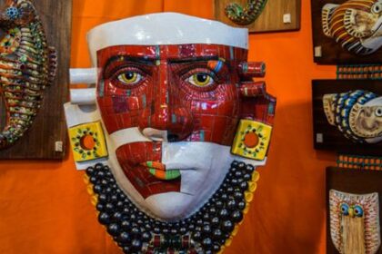 la-feria-internacional-de-artesanias-se-presenta-con-un-recambio-generacional-entre-los-artesanos