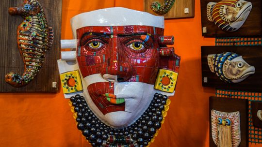 la-feria-internacional-de-artesanias-se-presenta-con-un-recambio-generacional-entre-los-artesanos