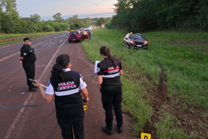san-jose-|-tres-vehiculos-chocaron-sobre-la-ruta-provincial-1:-uno-de-ellos-transportaba-cigarrillos-de-contrabando