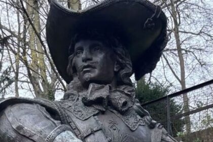 descubrieron-la-tumba-de-d’artagnan-en-una-iglesia-de-los-paises-bajos