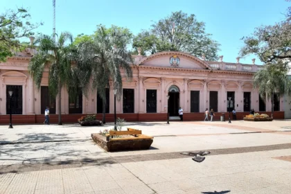 el-gobernador-passalacqua-echo-a-un-funcionario-comprometido-por-un-posible-caso-de-estafa-piramidal