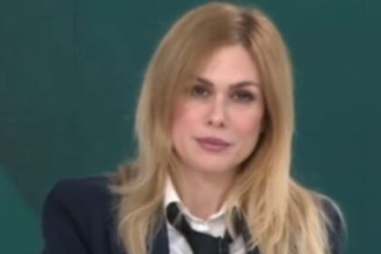 lilia-lemoine-quiso-defender-a-manuel-adorni-y-esteban-tebrucq-quedo-desorientado