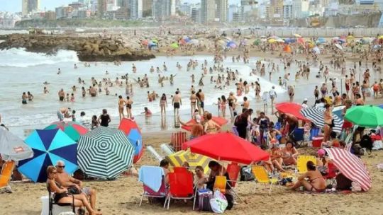 balance-turistico-durante-febrero:-“hay-una-caida-si-se-mide-febrero-contra-febrero,-pero-esconde-una-trampa”