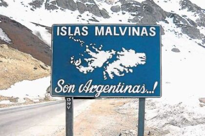 las-malvinas-son-argentinas:-los-5-argumentos-juridicos-e-historicos-irrefutables-que-sostienen-el-reclamo-de-soberania