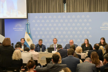 el-oficialismo-dilata-el-debate-por-la-ley-de-glaciares-y-aumentan-las-dudas-sobre-los-votos-en-diputados
