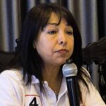 el-caos-de-las-elecciones-peruanas:-35-candidatos-a-presidente-que-no-superan-el-10%