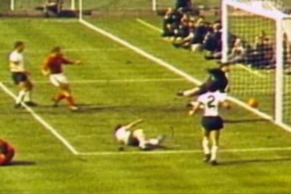 el-mundial-1966-y-la-sombra-del-gol-fantasma:-la-final-que-marco-la-historia-entre-alemania-e-inglaterra