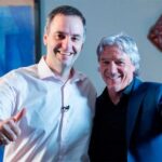 la-psa-allano-la-tv-publica-para-buscar-los-contratos-de-grandio,-el-periodista-que-habria-pagado-el-viaje-de-adorni-a-uruguay