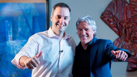 la-psa-allano-la-tv-publica-para-buscar-los-contratos-de-grandio,-el-periodista-que-habria-pagado-el-viaje-de-adorni-a-uruguay