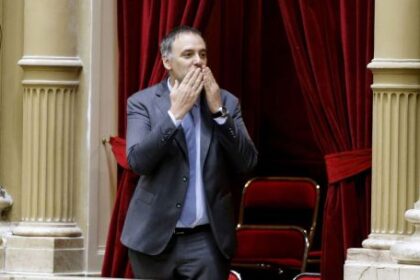 adorni-llegara-al-congreso-con-milei-en-el-recinto-y-una-sesion-de-alto-voltaje