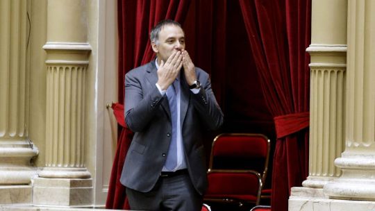 adorni-llegara-al-congreso-con-milei-en-el-recinto-y-una-sesion-de-alto-voltaje