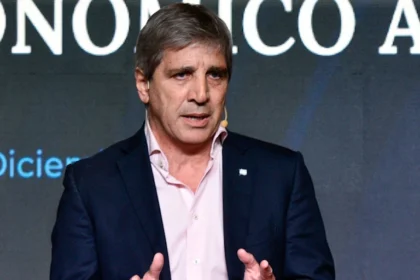 luis-caputo-defendio-el-rumbo-economico-pero-advirtio-que-la-recuperacion-sera-dispar-entre-sectores
