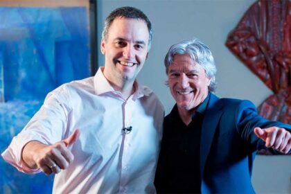causa-adorni-|-la-psa-allano-la-tv-publica-para-buscar-los-contratos-del-periodista-que-habria-pagado-el-vuelo-del-jefe-de-gabinete-a-uruguay