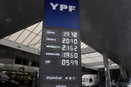 con-la-nafta-super-cerca-de-los-$-2.000,-el-gobierno-le-permite-a-las-petroleras-subir-el-corte-de-etanol-para-moderar-los-precios