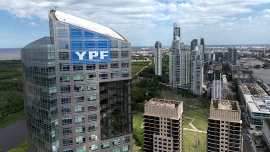 ypf:-argentina-gets-us$16-billion-us-judgement-tossed-on-appeal