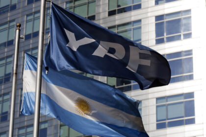 ypf:-la-historia-del-“juicio-del-siglo”,-con-once-anos-de-demandas,-fallos-en-contra-y-amenaza-de-embargos