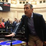 luis-naidenoff-y-la-crisis-fiscal:-“esto-es-una-olla-a-presion,-hay-provincias-que-podrian-no-llegar-a-pagar-los-sueldos”