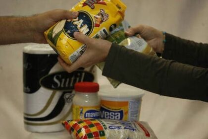 vuelve-el-trueque-en-posadas:-se-viralizo-una-convocatoria-donde-la-dinamica-sera-cambiar-ropa-por-mercaderia