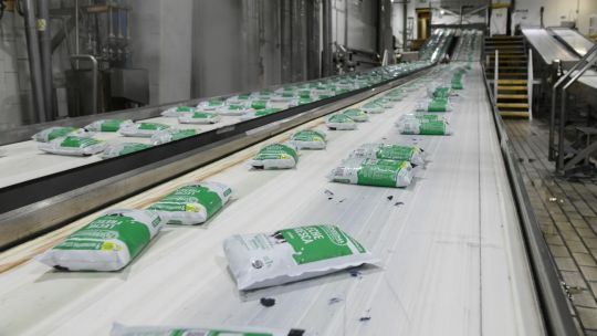 arcor-y-danone-avanzan-sobre-el-mercado-lacteo:-la-estrategia-detras-de-la-compra-de-mastellone