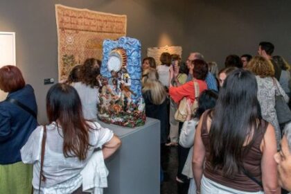 la-bienal-de-arte-sacro-contemporaneo-presento-a-sus-ganadores-que-obtuvieron-premios-de-hasta-3000.000-de-pesos