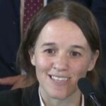 quien-es-maria-ibarzabal-murphy,-la-funcionaria-cercana-a-caputo-a-la-que-milei-elogio-en-cadena-nacional