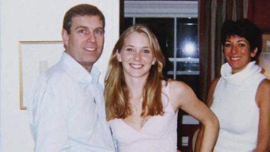 una-exmodelo-denuncio-que-jeffrey-epstein-la-obligo-a-tener-sexo-con-el-principe-andres
