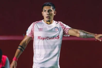bombazo:-tobias-ramirez,-la-joven-promesa-de-argentinos-juniors-es-nuevo-jugador-de-river