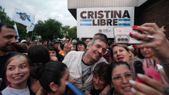 para-la-cgt,-la-nacionalizacion-de-ypf-“no-fue-un-capricho”,-y-para-maximo-kirchner-es-“por-lo-que-tienen-secuestrada-a-cristina”