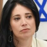 denunciaron-a-sabrina-ajmechet-por-traicion-a-la-patria