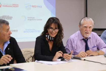 natalia-de-la-sota-ya-se-mueve-con-la-mira-puesta-en-un-“armado-nacional-anti-milei”