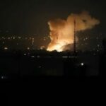 a-un-mes-de-la-guerra,-misiles-en-tel-aviv-y-mas-bombardeos-israelies-a-“infraestructura-estrategica”-de-iran