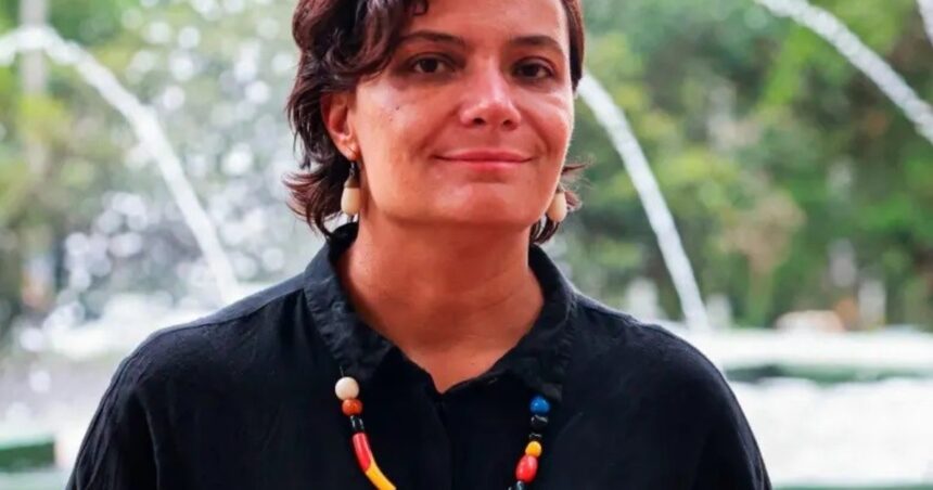 “las-huerfanas”:-melba-escobar-explora-el-impacto-de-la-depresion-y-el-silencio-familiar