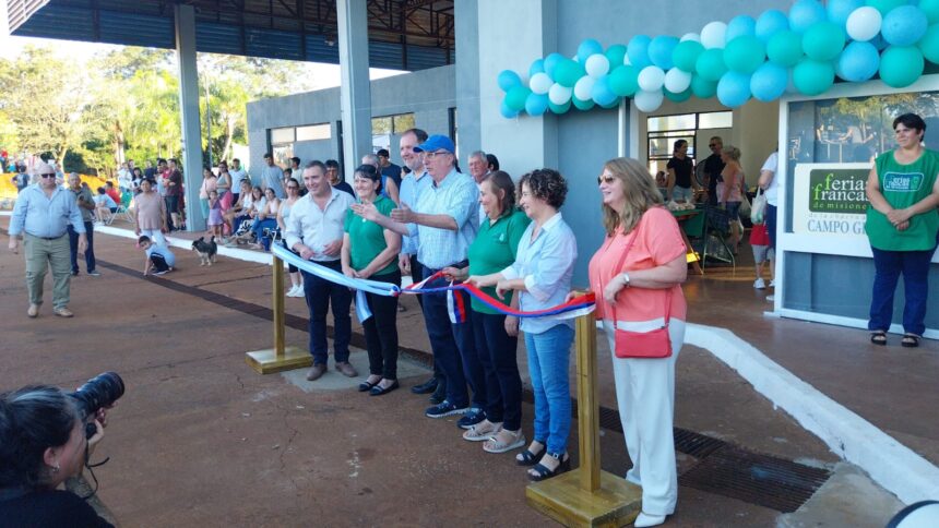 el-gobernador-hugo-passalacqua-encabezo-las-celebraciones-por-el-80°-aniversario-de-campo-grande-e-inauguro-un-nuevo-espacio-para-la-feria-franca-y-una-renovada-plazoleta-los-pioneros
