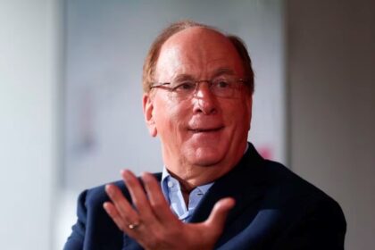 blackrock,-el-fondo-cercano-a-milei-es-uno-de-los-mas-afectados-por-el-fallo-por-ypf