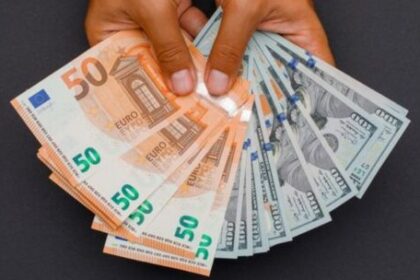 euro-hoy-y-euro-blue-hoy:-a-cuanto-cotiza-este-lunes-30-de-marzo